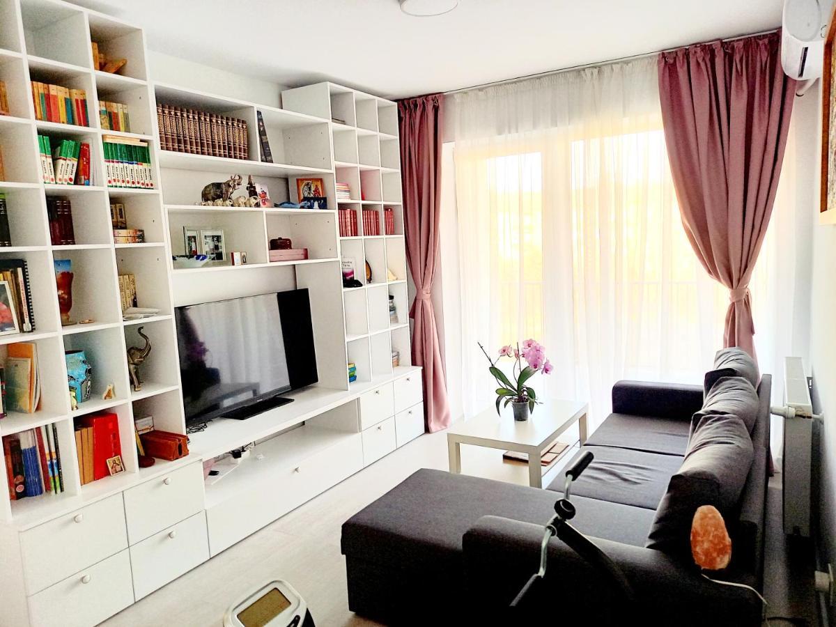 Lavanda Apartment Gran Varadino Esterno foto